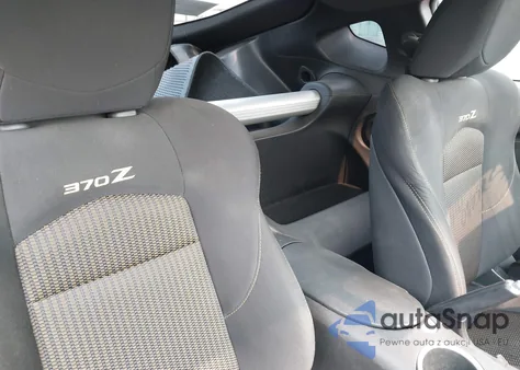 2018 Nissan 370Z z USA, uszkodzony, nr VIN JN1AZ4EH0JM571596